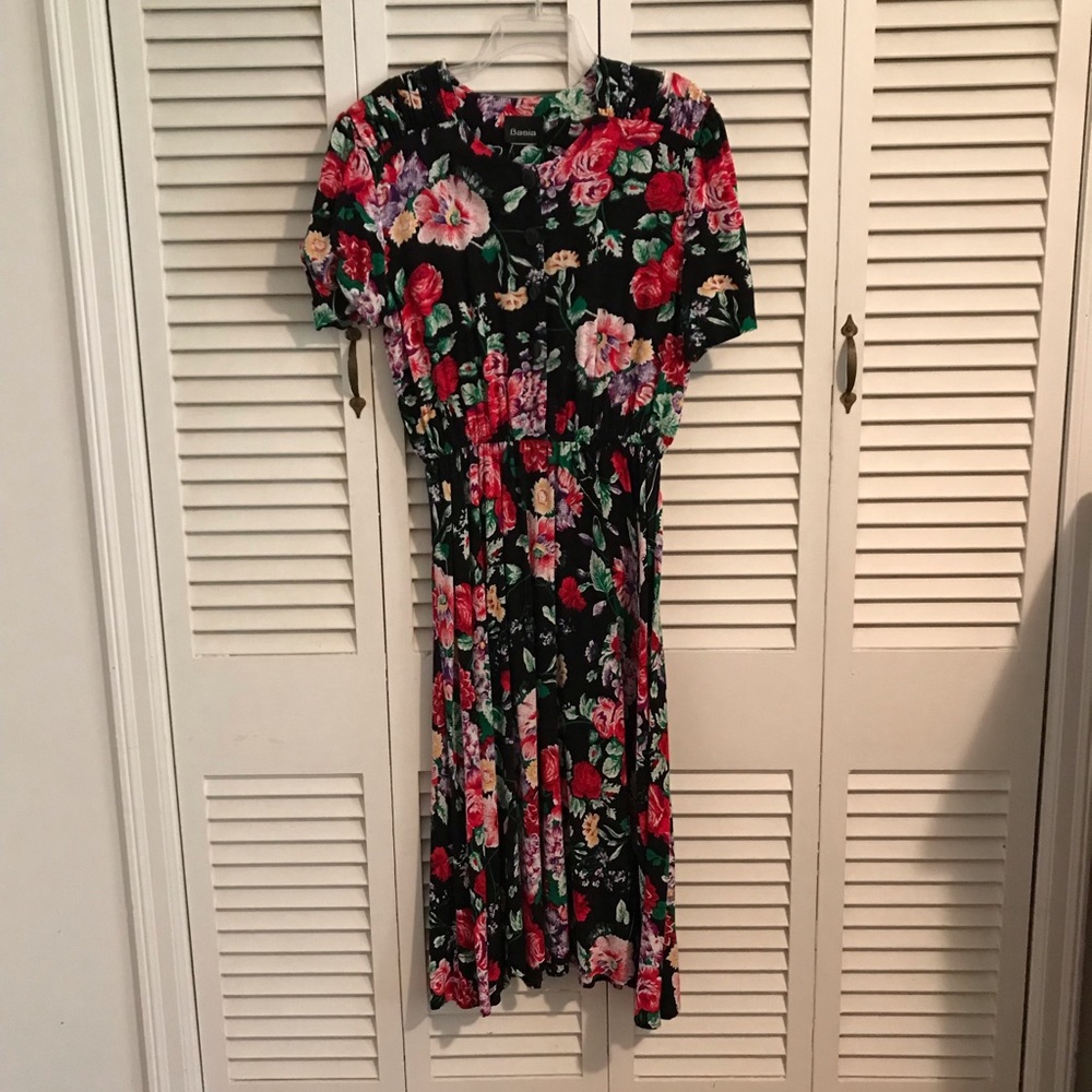 Basia Dress - Picture 2 of 5